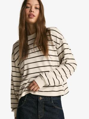 Bershka Dzianinowy Sweter W Paski Kobieta Kremowy