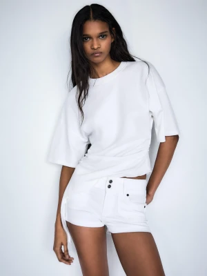 Bershka Haftowane Jeansowe Szorty Mini Kobieta Biały