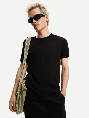 Bershka Jeansowa Torebka Z Efektem Sprania Mężczyzna Żółty