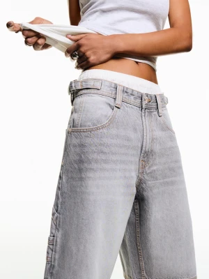 Zdjęcie produktu Bershka Jeansowe Bermudy Balloon Fit Kobieta Szary