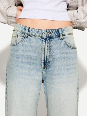 Bershka Jeansy Baggy Kobieta Jasnoniebieski