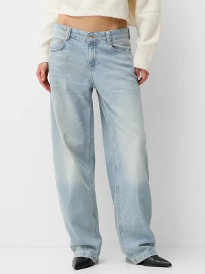 Bershka Jeansy Balloon Fit Baggy Kobieta Wyblakły Niebieski