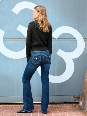 Bershka Jeansy Bootcut Kobieta Niebieski