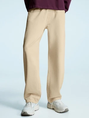 Bershka Jeansy Jogger O Kroju Straight Mężczyzna Beżowy