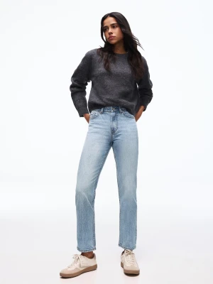 Bershka Jeansy Mom Fit Kobieta Wyblakły Niebieski