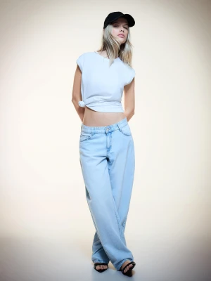 Bershka Jeansy O Kroju Baggy Barrel Kobieta Jasnoniebieski