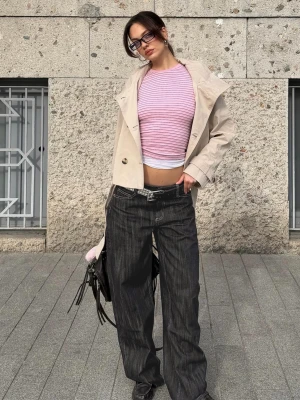 Bershka Jeansy O Kroju Baggy Barrel Z Niskim Stanem Kobieta Czarny