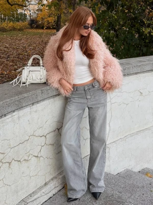 Bershka Jeansy O Kroju Baggy Kobieta Szary