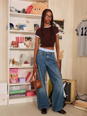 Bershka Jeansy O Kroju Baggy Kobieta Zielony