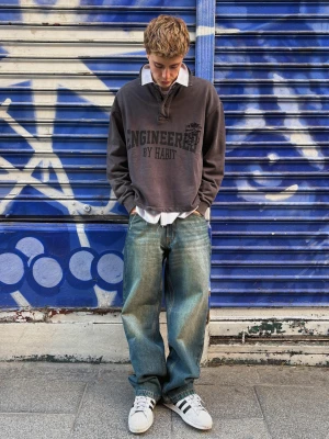 Bershka Jeansy O Kroju Baggy Mężczyzna Zielony