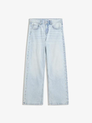Bershka Jeansy O Kroju Baggy Z Ćwiekami I Gwiazdami Kobieta Jasnoniebieski