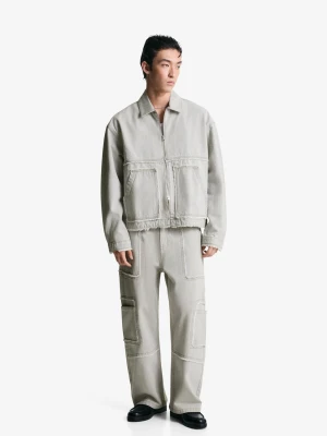 Bershka Jeansy O Kroju Baggy Z Frędzlami Mężczyzna Szary