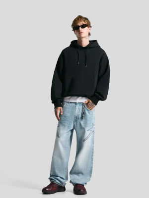 Bershka Jeansy O Kroju Baggy Z Haftem Mężczyzna Wyblakły Niebieski