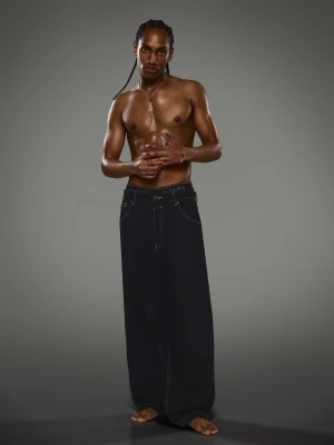 Bershka Jeansy O Kroju Baggy Z Laserowym Nadrukiem Edycja Limitowana Mężczyzna Ciemnoszary