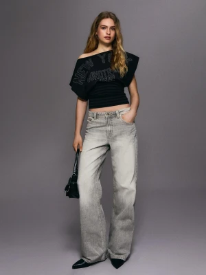 Bershka Jeansy O Kroju Baggy Ze Średnim Stanem Kobieta Szary