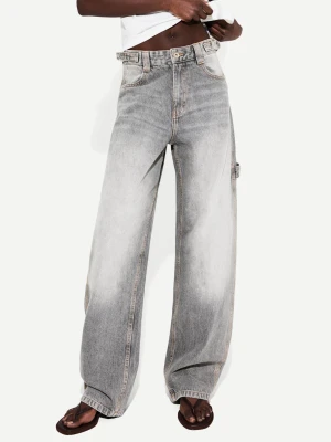 Bershka Jeansy O Kroju Balloon Typu Carpenter Z Regulacją Kobieta Szary