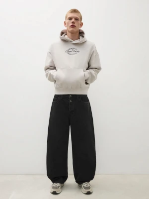 Bershka Jeansy O Kroju Barrel Fit Mężczyzna Czarny