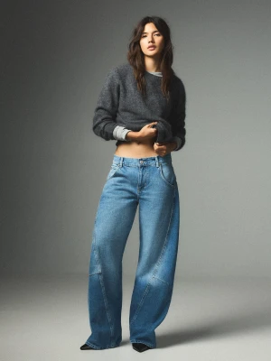 Bershka Jeansy O Kroju Barrel Z Niskim Stanem Kobieta Wyblakły Niebieski