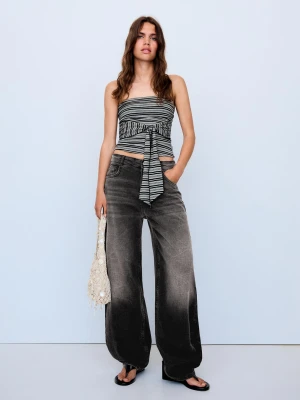 Bershka Jeansy O Kroju Barrel Z Wysokim Stanem Kobieta Czarny