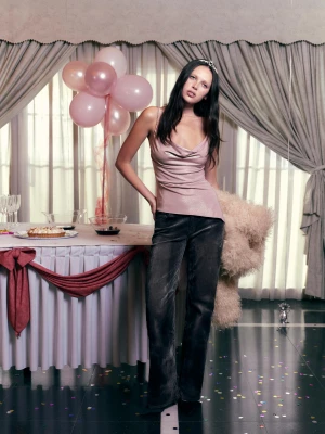 Bershka Jeansy O Kroju Bootcut Z Efektem Aksamitu Kobieta Szary