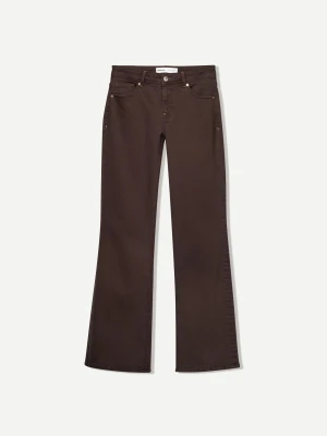 Bershka Jeansy O Kroju Bootcut Z Niskim Stanem Kobieta Brązowy