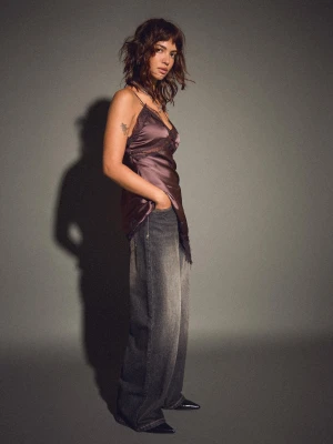 Bershka Jeansy O Kroju Boyfriend Kobieta Czarny