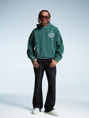 Bershka Jeansy O Kroju Flare Straight Mężczyzna Czarny