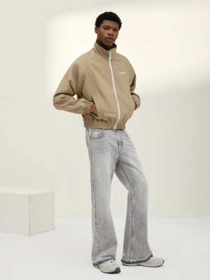 Bershka Jeansy O Kroju Flare Straight Mężczyzna Szary