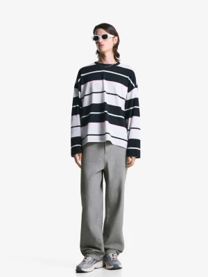 Bershka Jeansy O Kroju Loose Baggy Mężczyzna Szary