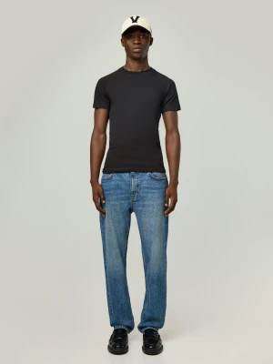 Bershka Jeansy O Kroju Straight Fit Mężczyzna Niebieski