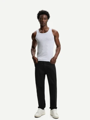 Bershka Jeansy O Kroju Straight Mężczyzna Czarny