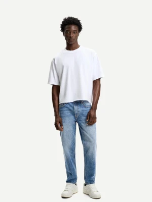 Bershka Jeansy O Kroju Straight Mężczyzna Niebieski