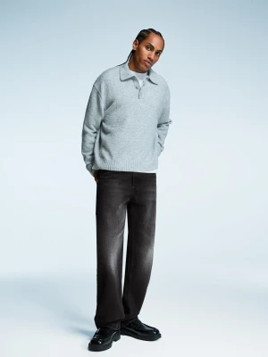 Bershka Jeansy O Kroju Straight Relaxed Mężczyzna Czarny