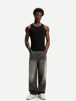 Bershka Jeansy O Kroju Super Baggy Mężczyzna Czarny