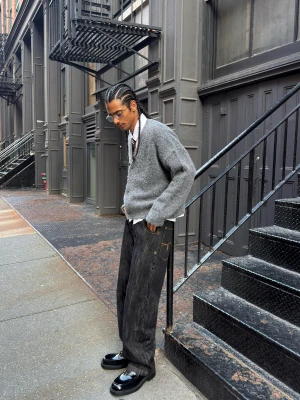 Bershka Jeansy O Kroju Super Baggy Mężczyzna Czarny