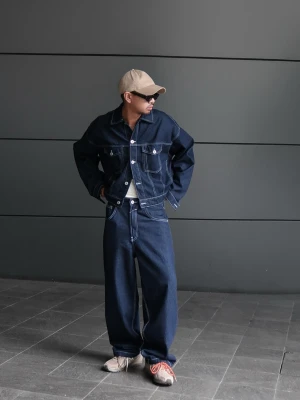 Bershka Jeansy O Kroju Super Baggy Mężczyzna Granatowy