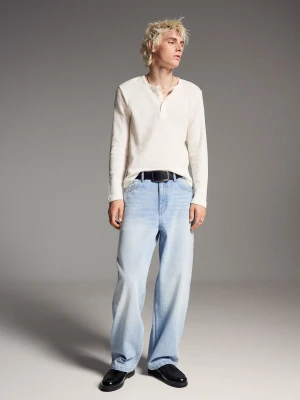 Bershka Jeansy O Kroju Super Baggy Mężczyzna Jasnoniebieski