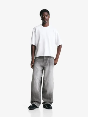 Bershka Jeansy O Kroju Super Baggy Mężczyzna Szary