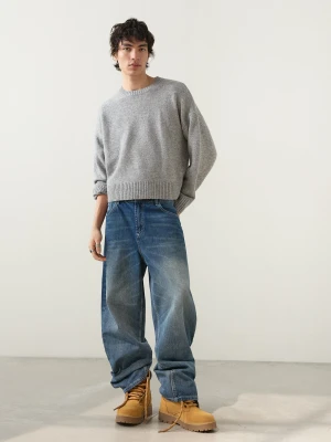 Bershka Jeansy O Kroju Super Baggy Z Haftem Mężczyzna Niebieski