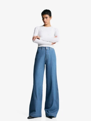 Bershka Jeansy O Kroju Wide Leg Kobieta Niebieski