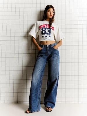 Bershka Jeansy O Kroju Wide Straight Z Wysokim Stanem Kobieta Niebieski