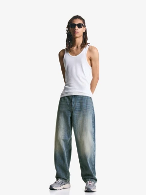 Bershka Jeansy Skater Mężczyzna Wyblakły Niebieski