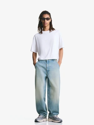 Bershka Jeansy Skater Mężczyzna Wyblakły Niebieski