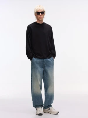 Bershka Jeansy Skater Mężczyzna Wyblakły Niebieski