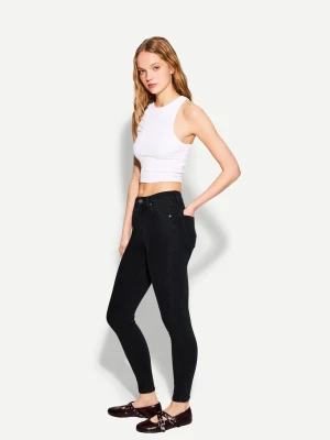 Bershka Jeansy Skinny Z Bardzo Wysokim Stanem Kobieta Czarny