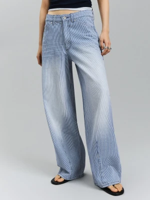 Bershka Jeansy Super Wide Leg Z Niskim Stanem W Paski Kobieta Niebieski