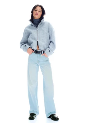 Bershka Jeansy Wide Leg O Kroju Straight Z Wysokim Stanem Kobieta Jasnoniebieski
