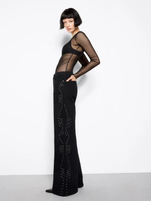 Bershka Jeansy Wide Leg Z Niskim Stanem I Ćwiekami Kobieta Czarny