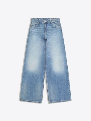Bershka Jeansy Wide Leg Z Niskim Stanem Kobieta Wyblakły Niebieski
