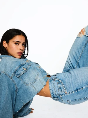 Bershka Jeansy Wide Leg Z Przetarciami I Ćwiekami Kobieta Wyblakły Niebieski
